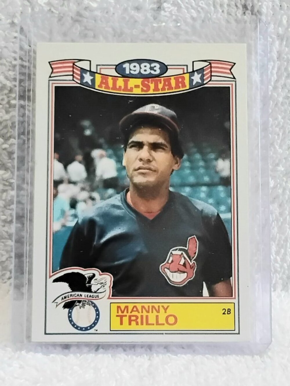 5/$20 Mint 1983 Topps Manny Trillo All-Star Commemorative MLB Card 3!!